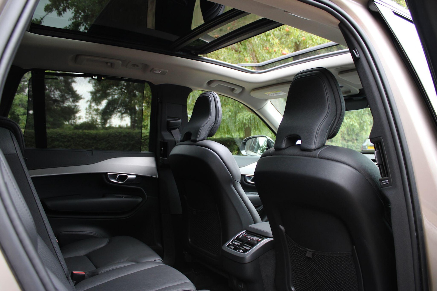 Used Volvo XC90 2023 for sale - 77291303: Photo 10