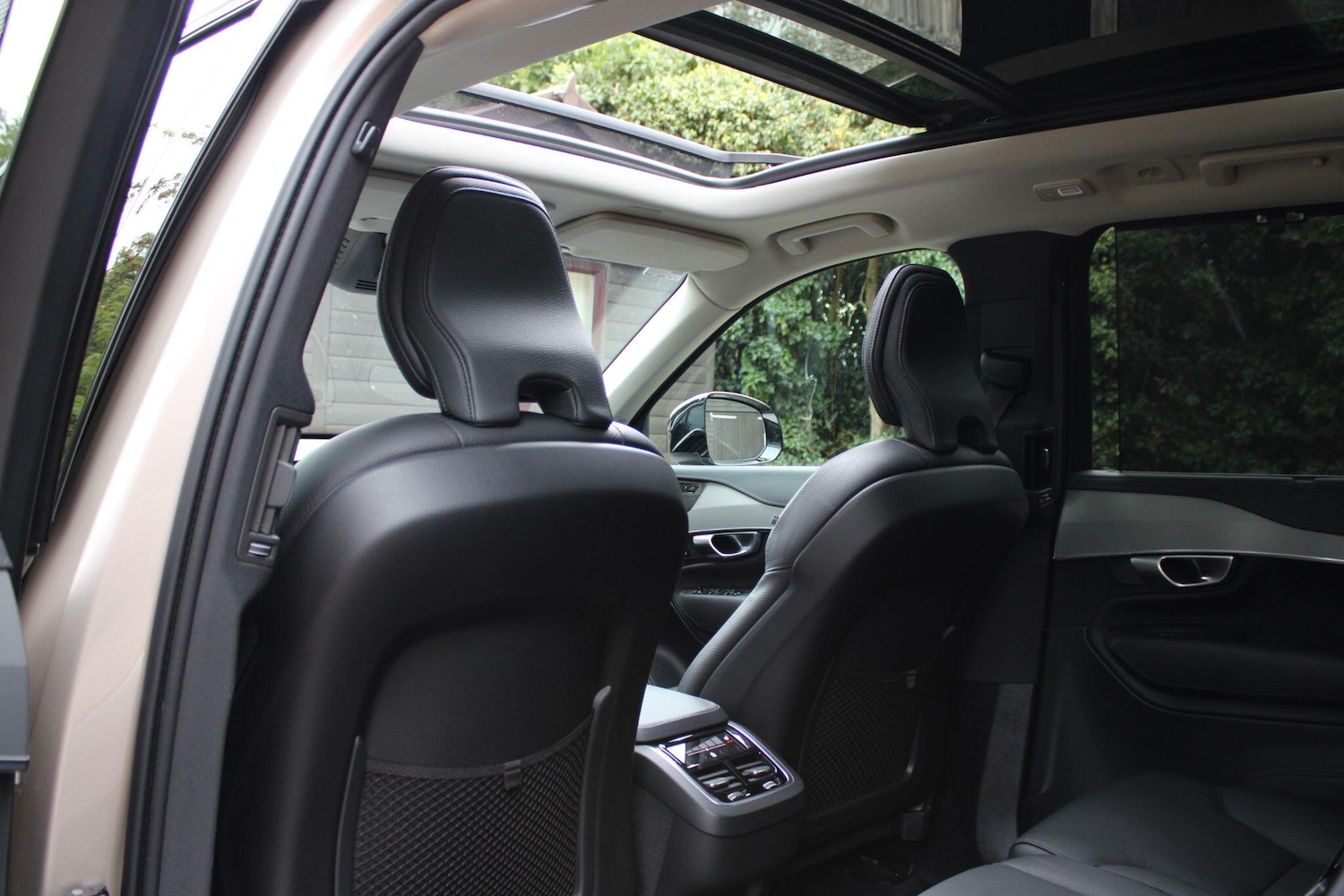 Used Volvo XC90 2023 for sale - 77291303: Photo 15