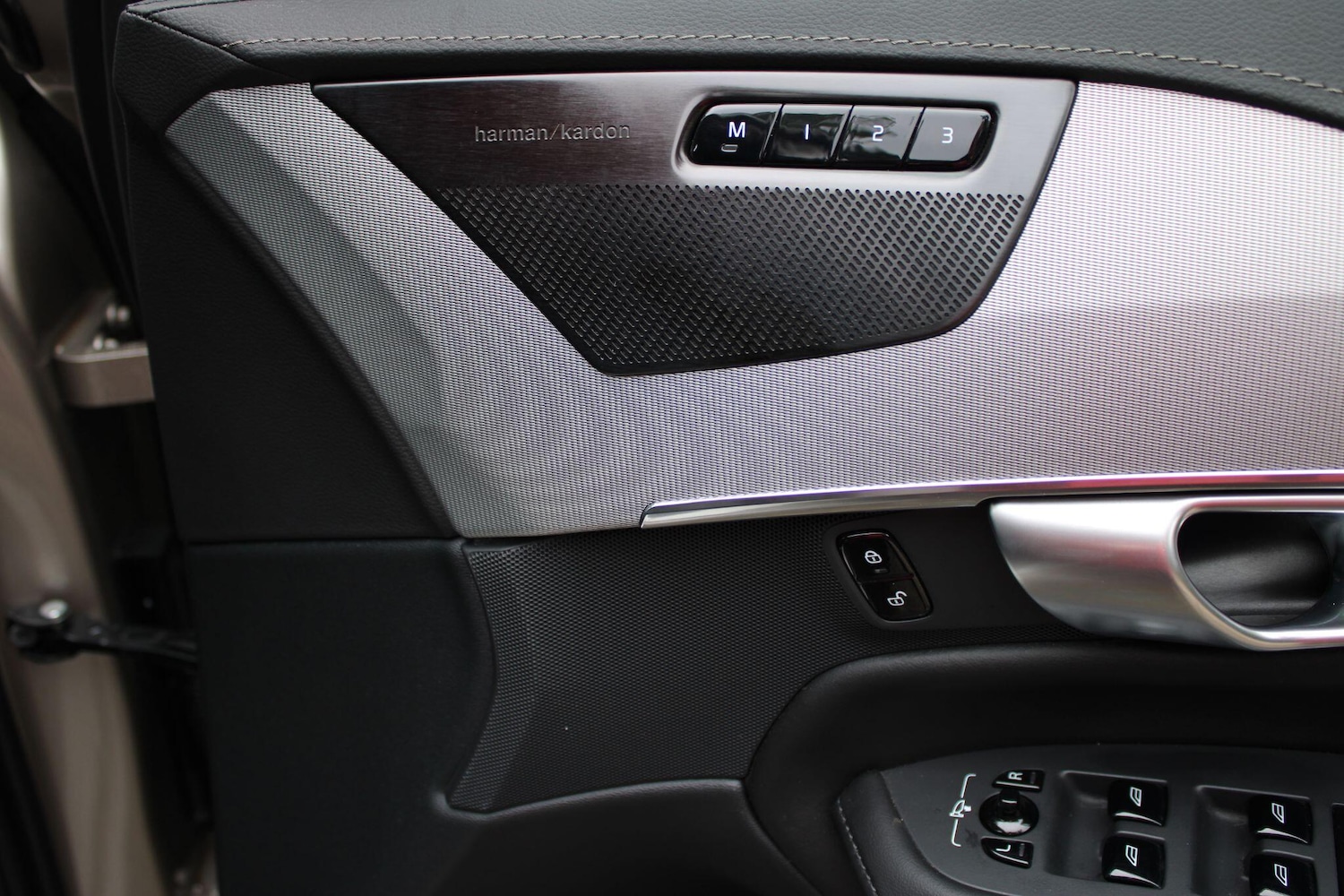 Used Volvo XC90 2023 for sale - 77291303: Photo 31