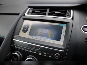 Used Jaguar E-Pace 2019 for sale - 77326210: Photo