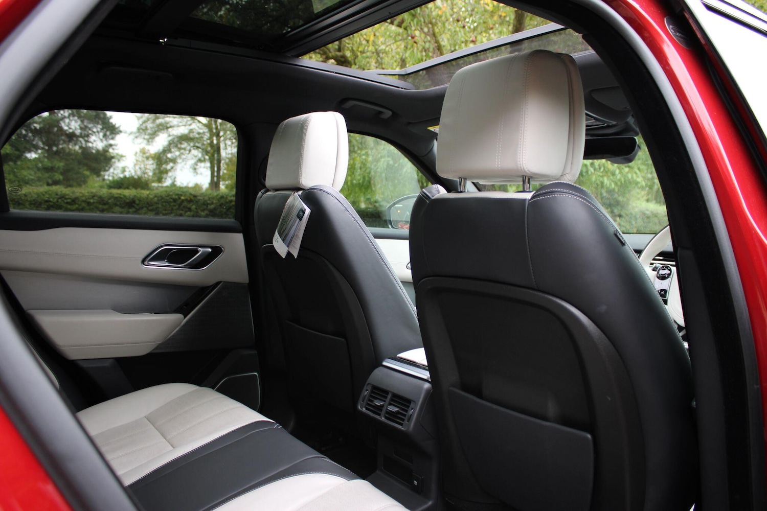 Used Land Rover Range Rover Velar for sale - 77326213: Photo 11