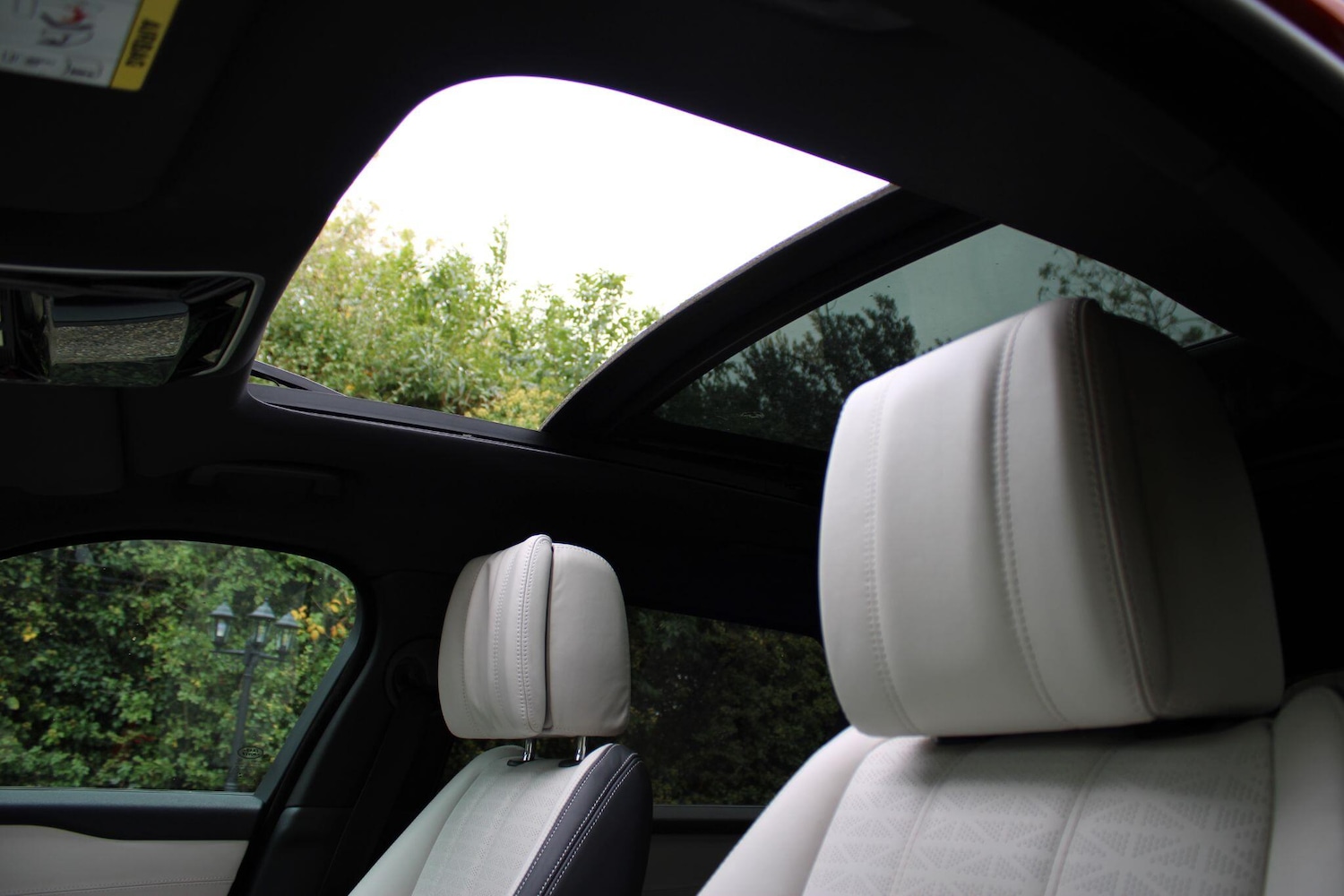 Used Land Rover Range Rover Velar for sale - 77326213: Photo 17