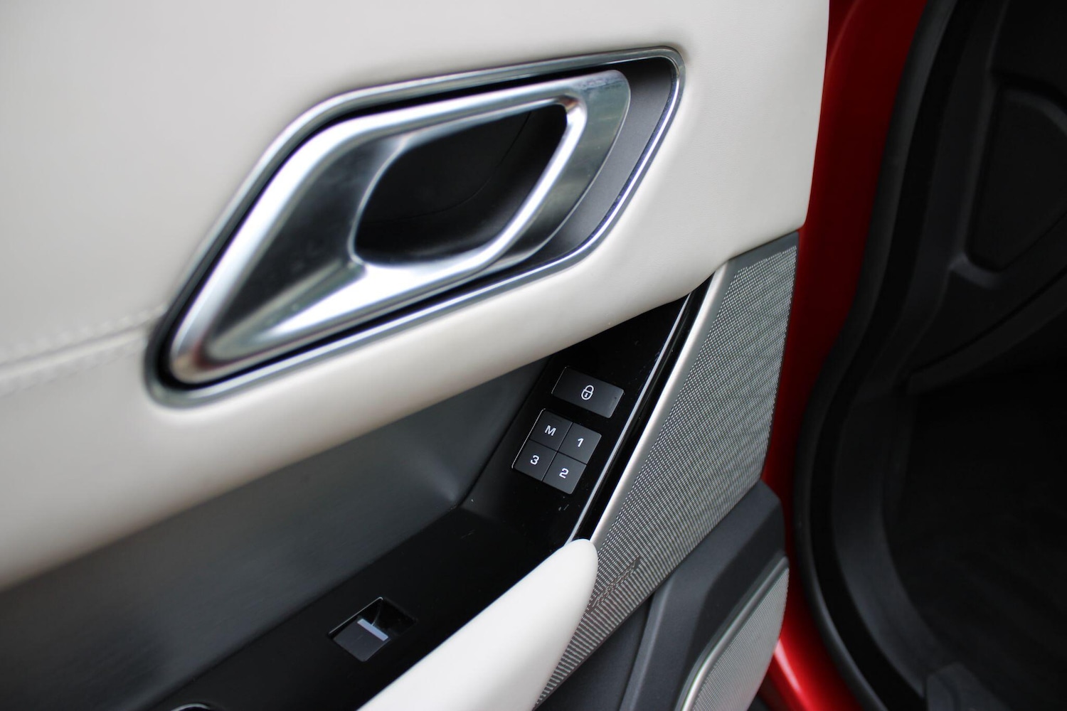 Used Land Rover Range Rover Velar for sale - 77326213: Photo 33