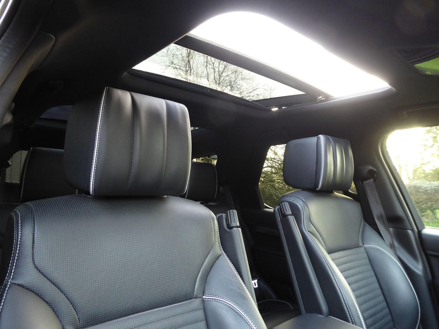 Used Land Rover Discovery 2020 for sale - 77255514: Photo 8