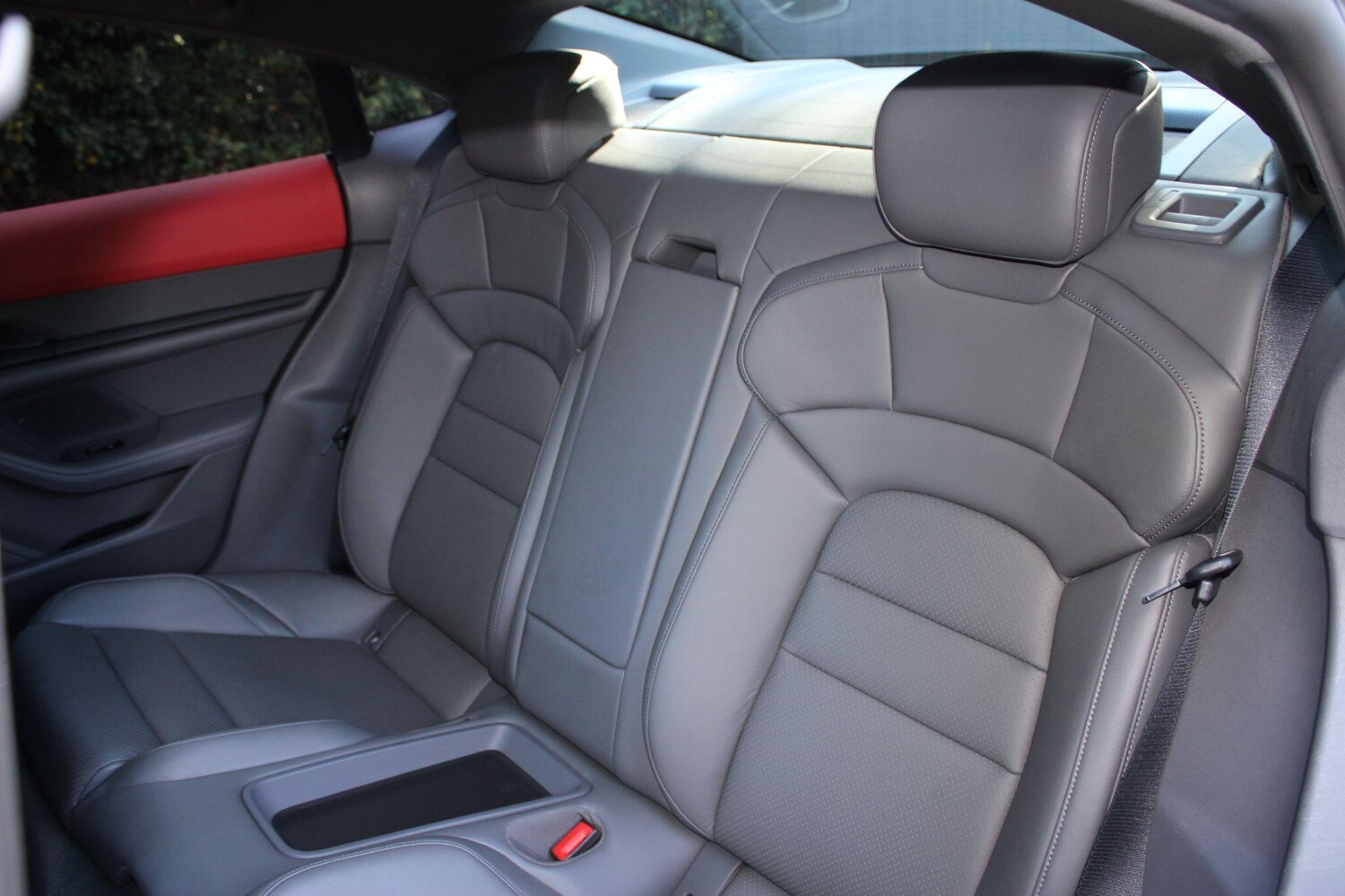 Used Porsche Taycan for sale - 77360000: Photo 13