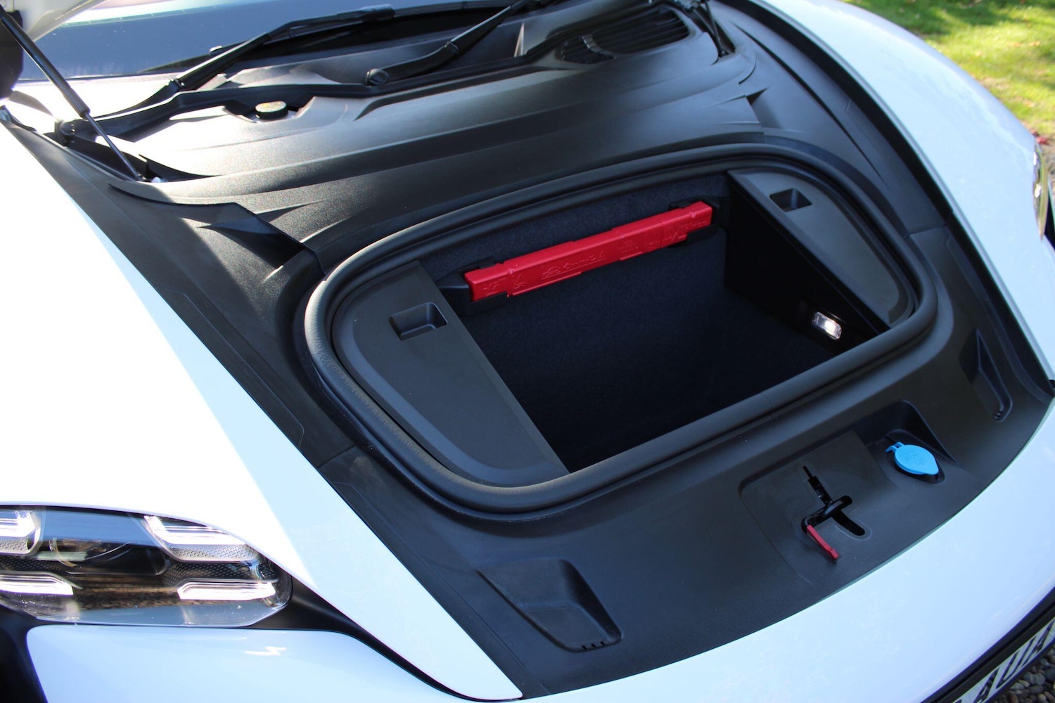 Used Porsche Taycan for sale - 77360000: Photo 46