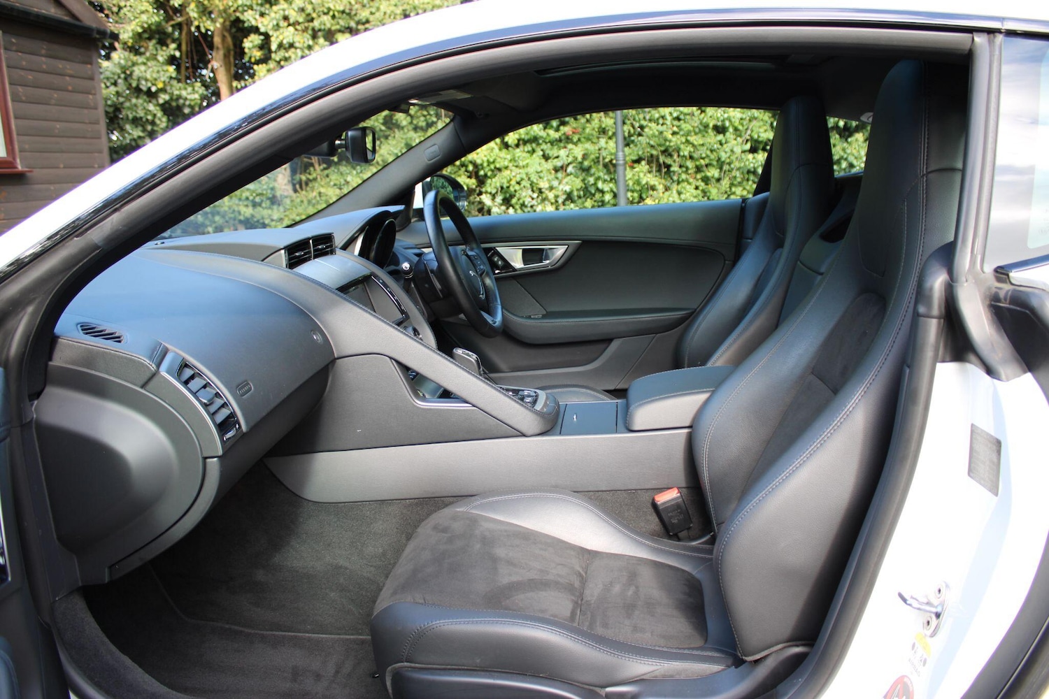 Used Jaguar F-Type for sale - 77326203: Photo 9