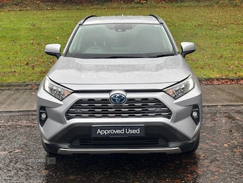 Used Toyota RAV4 2022 for sale - 76500133: Photo