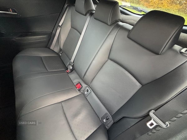 Used Toyota C-HR 2019 for sale - 76381440: Photo 11