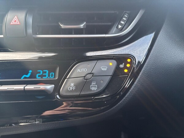 Used Toyota C-HR 2019 for sale - 76381440: Photo 18