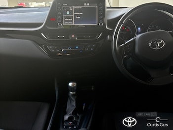 Used Toyota C-HR 2021 for sale - 79522154: Photo