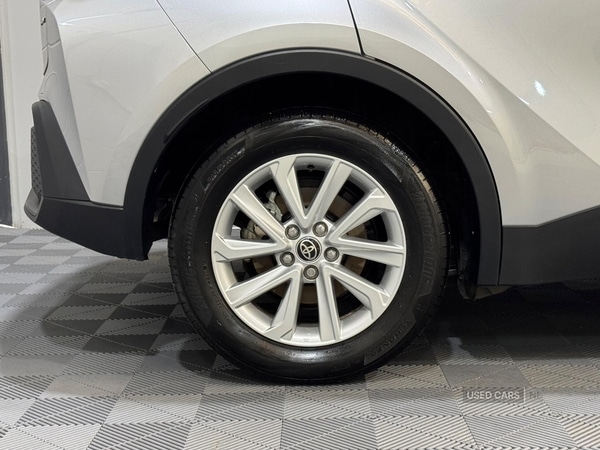 Used Toyota C-HR 2024 for sale - 77244444: Photo 11