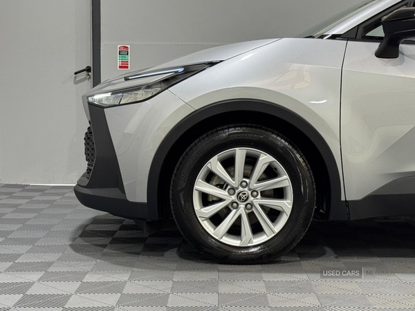 Used Toyota C-HR 2024 for sale - 77244444: Photo 36