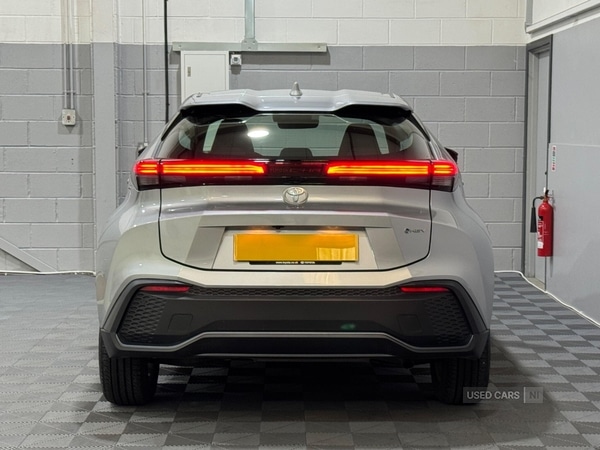 Used Toyota C-HR 2024 for sale - 77244444: Photo 44