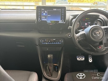 Used Toyota Yaris 2023 for sale - 78539615: Photo