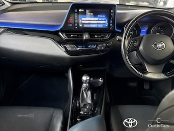 Used Toyota C-HR 2016 for sale - 78797619: Photo