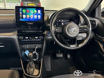 Used Toyota Yaris Cross 2021 for sale - 79039605: Photo