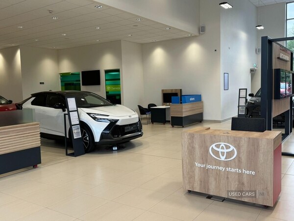 Used Toyota Hilux 2025 for sale - 77244363: Photo 7