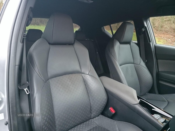 Used Toyota C-HR 2023 for sale - 77244364: Photo 11