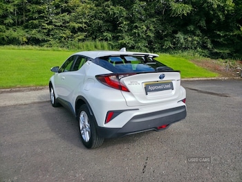 Used Toyota C-HR 2022 for sale - 75429972: Photo