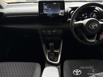 Used Toyota Yaris 2023 for sale - 78613230: Photo