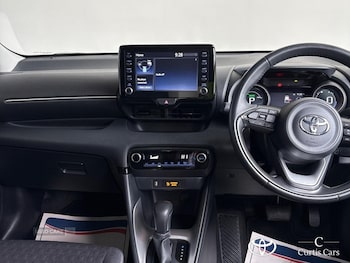 Used Toyota Yaris 2022 for sale - 79039603: Photo