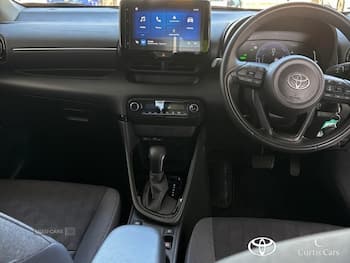 Used Toyota Yaris 2024 for sale - 79658827: Photo