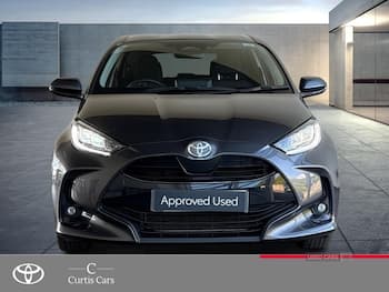 Used Toyota Yaris 2024 for sale - 79658827: Photo