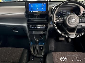 Used Toyota Yaris Cross 2022 for sale - 79781666: Photo