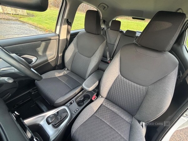 Used Toyota Yaris 2021 for sale - 76759824: Photo 25