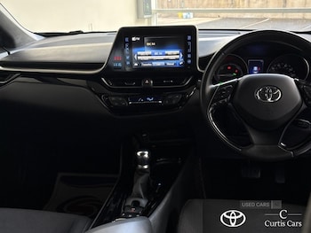 Used Toyota C-HR 2019 for sale - 78587044: Photo