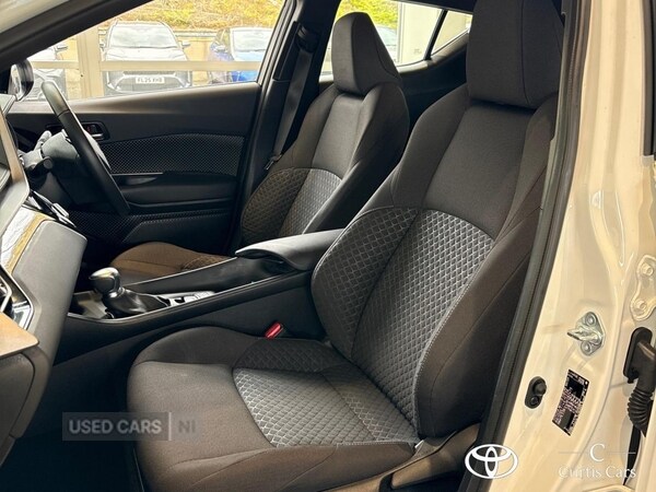 Used Toyota C-HR 2023 for sale - 77613312: Photo 31