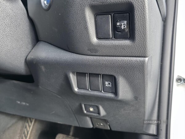 Used Toyota C-HR 2021 for sale - 76359286: Photo 15