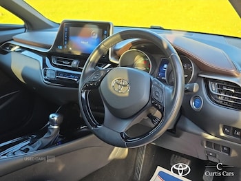 Used Toyota C-HR 2019 for sale - 77724395: Photo