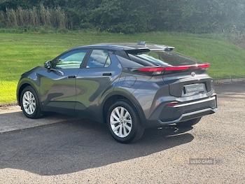 Used Toyota C-HR 2024 for sale - 76014387: Photo 4