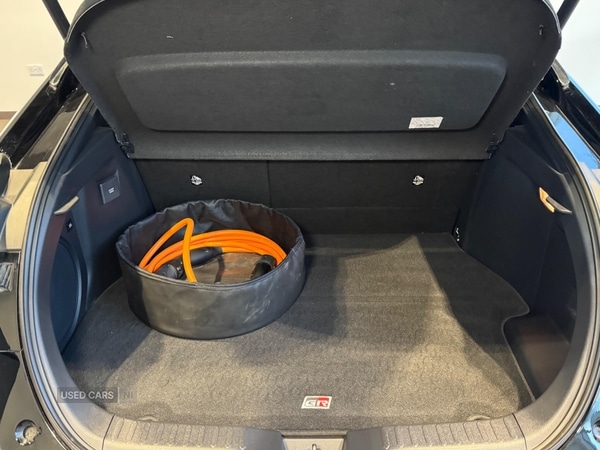 Used Toyota C-HR 2025 for sale - 77244413: Photo 44