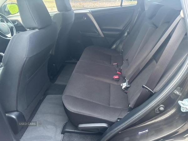 Used Toyota RAV4 2015 for sale - 76359290: Photo 12