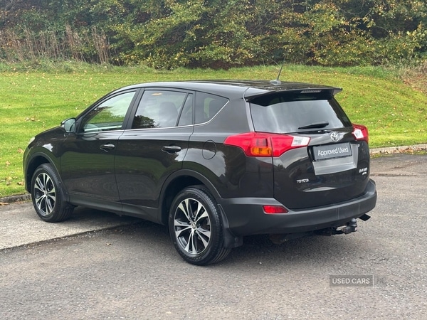 Used Toyota RAV4 2015 for sale - 76359290: Photo 5