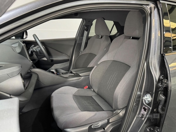 Used Toyota C-HR 2024 for sale - 77244433: Photo 34