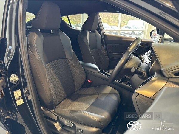Used Toyota C-HR 2022 for sale - 77400999: Photo 28