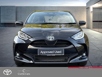 Used Toyota Yaris 2024 for sale - 78128654: Photo