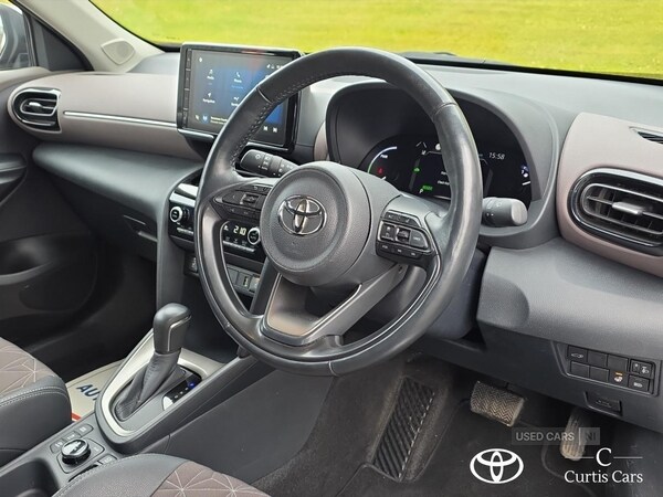 Used Toyota Yaris Cross 2023 for sale - 78035603: Photo 2