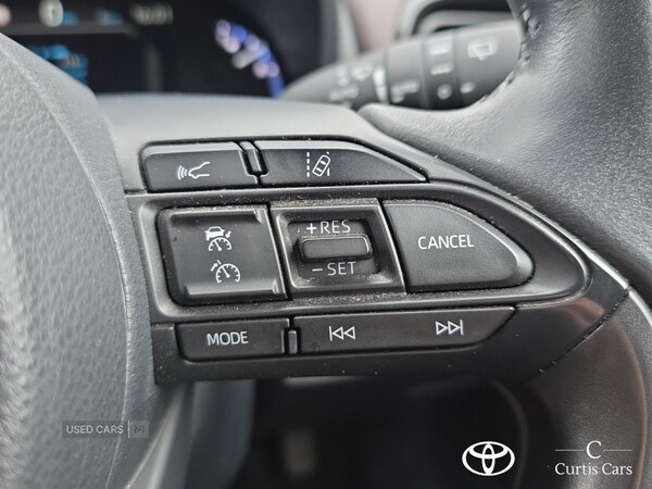 Used Toyota Yaris Cross 2023 for sale - 78035603: Photo 25