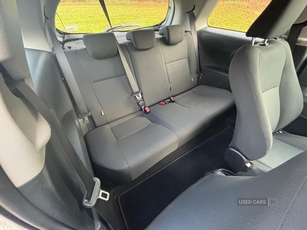 Used Toyota Yaris 2014 for sale - 76597573: Photo 12