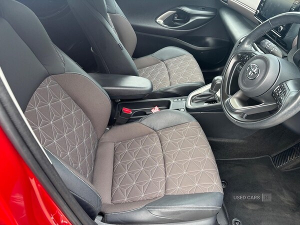 Used Toyota Yaris Cross 2023 for sale - 75464387: Photo 11