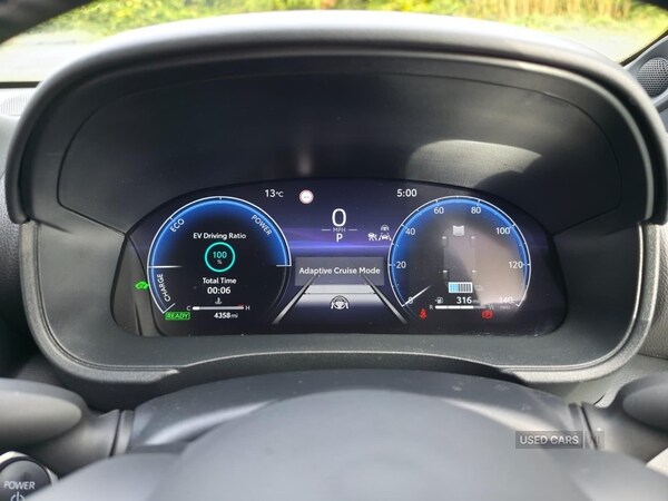 Used Toyota Yaris Cross 2024 for sale - 76021302: Photo 31