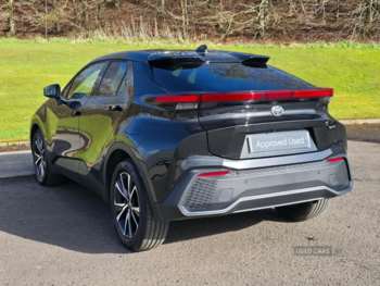 Used Toyota C-HR 2023 for sale - 74174818: Photo