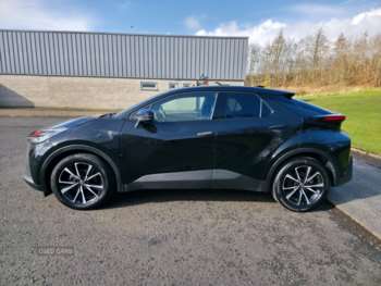 Used Toyota C-HR 2023 for sale - 74174818: Photo