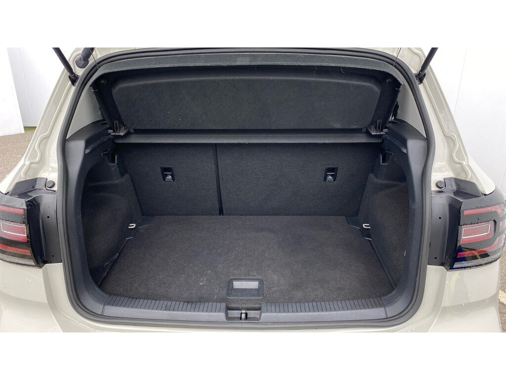 Used Volkswagen T-Cross 2022 for sale - 77661736: Photo 11