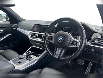 Used BMW 3 Series 2021 for sale - 79282110: Photo